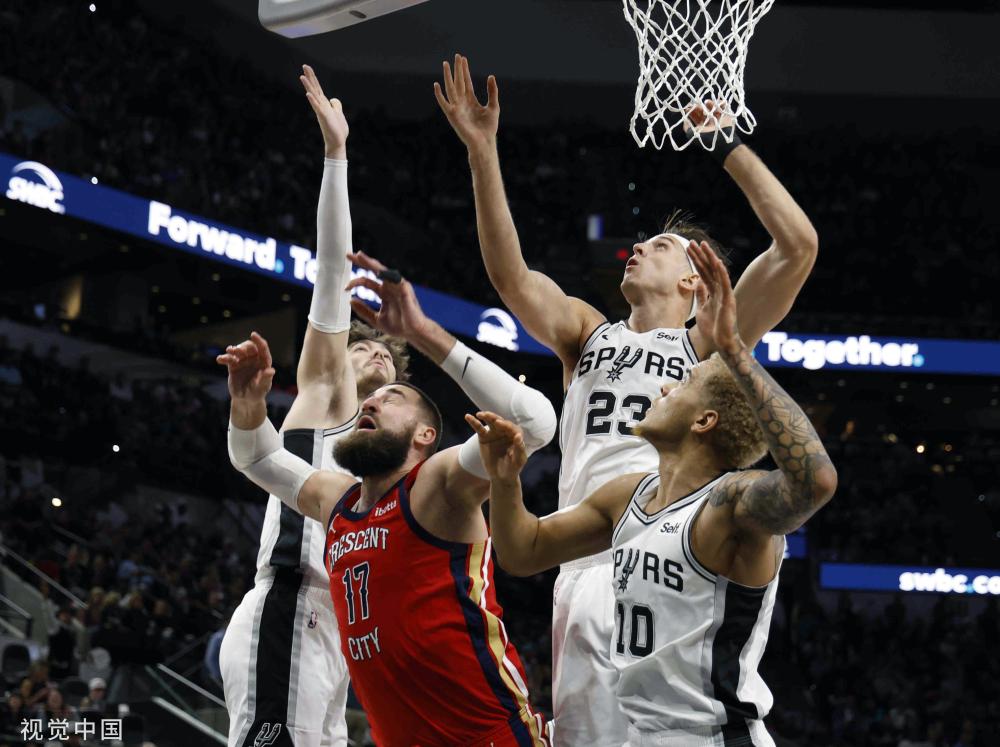 帮助球队在 帮助球队在